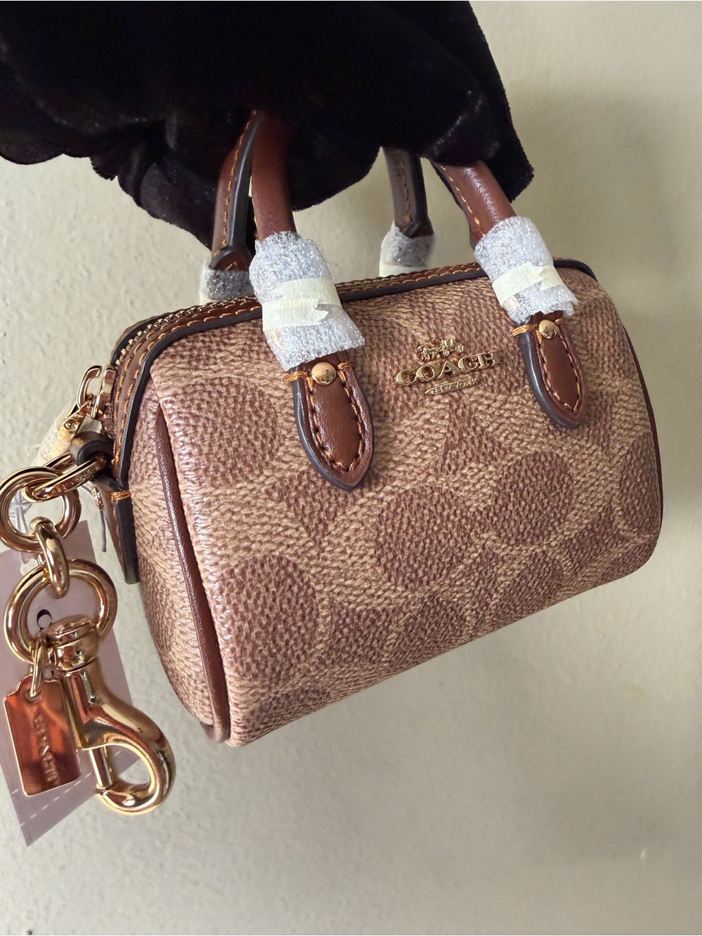 Coach Mini Rowan bag Charm. NWT - Picture 3 of 10